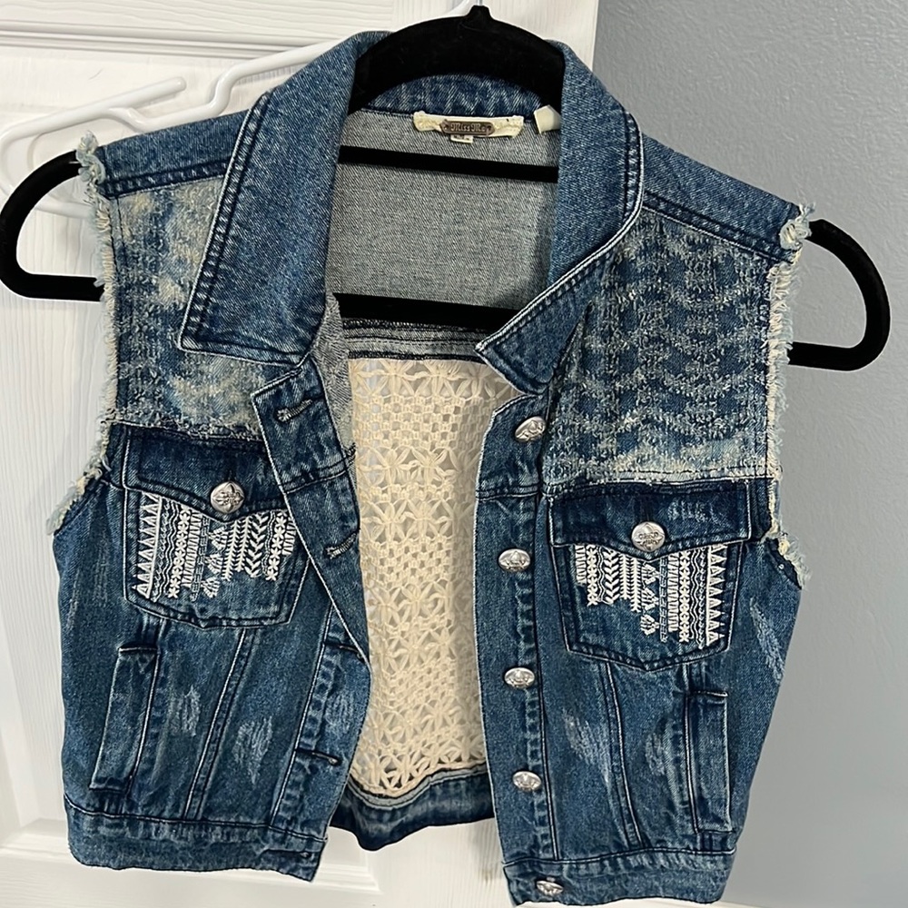 Miss me vest
